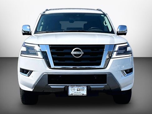 Used 2024 Nissan Armada Platinum w/ Captain's Chairs Package AWD/4WD image 2