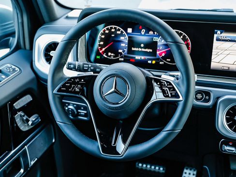 New 2026 Mercedes-Benz G 550 image 13