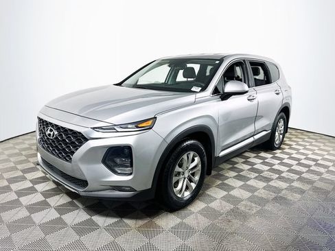 Used 2020 Hyundai Santa Fe SEL FWD image 7