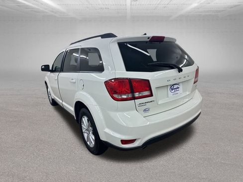 Used 2014 Dodge Journey SXT w/ Flexible Seating Group image 9