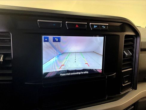 Used 2023 Ford F250 XLT w/ FX4 Off-Road Package image 15