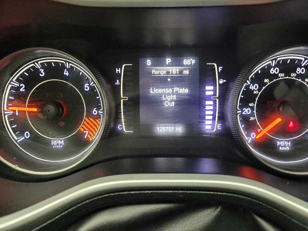 Used 2014 Jeep Cherokee Sport w/ Trailer Tow Group AWD/4WD image 23