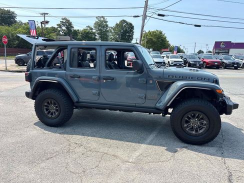 Used 2024 Jeep Wrangler Unlimited Rubicon 392 AWD/4WD image 2