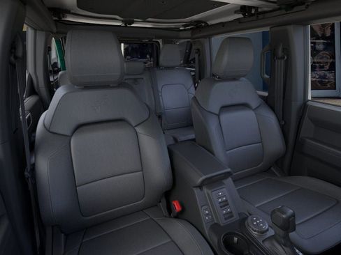 New 2025 Ford Bronco Badlands w/ Sasquatch Package image 35