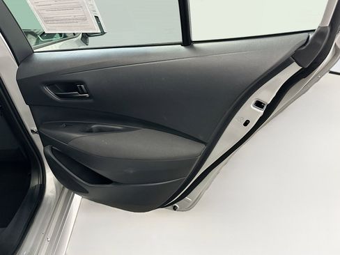 Used 2024 Toyota Corolla LE FWD image 31