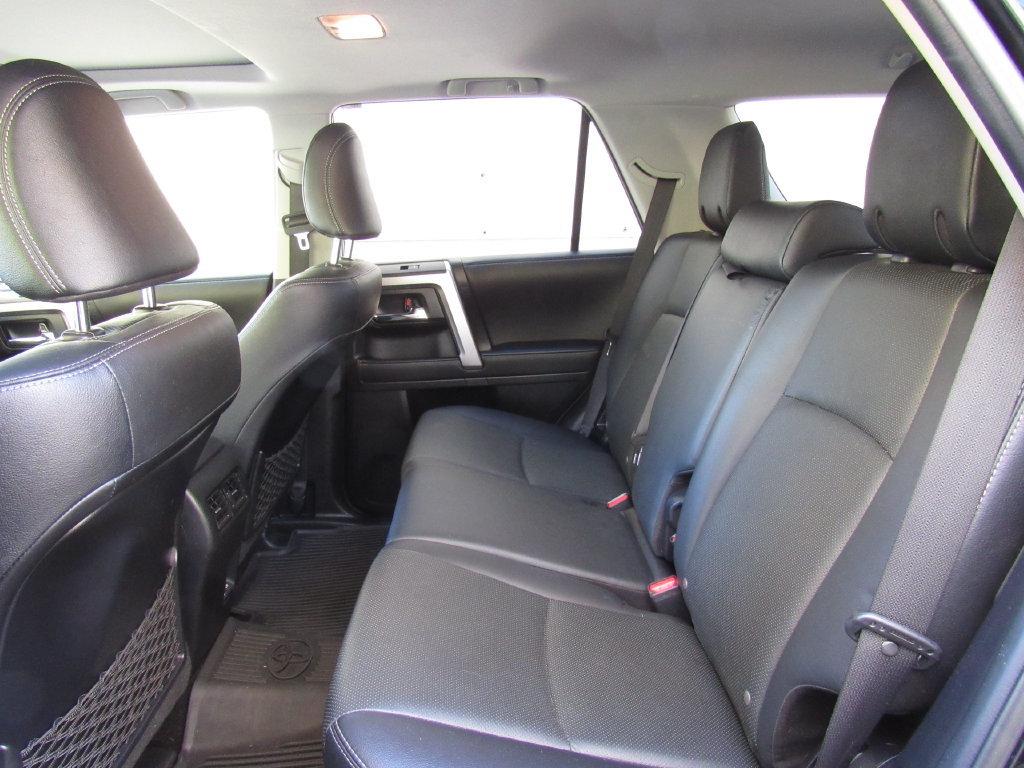 Used 2023 Toyota 4Runner Limited AWD/4WD image 15