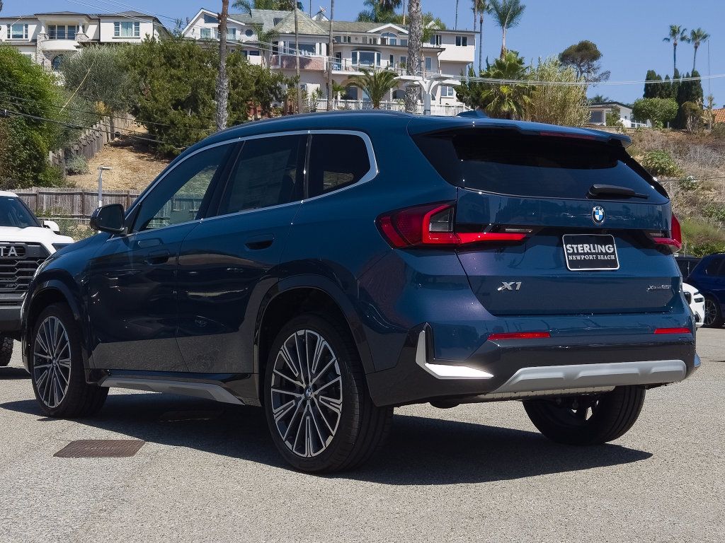 New 2027 BMW X1 xDrive28i w/ Technology Package AWD/4WD image 16