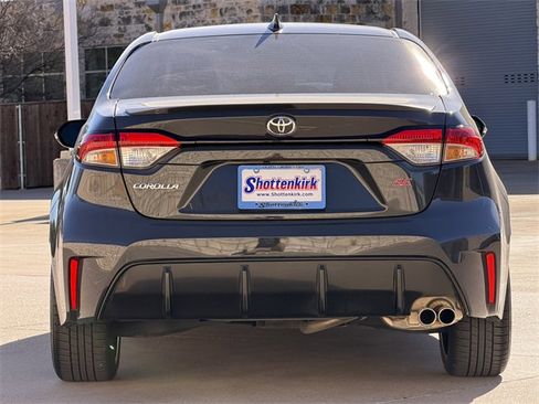 Used 2025 Toyota Corolla SE image 7