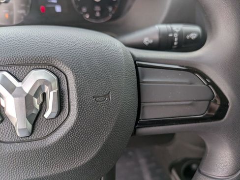 Used 2024 RAM ProMaster 2500 image 23