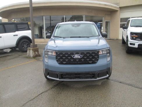 New 2025 Ford Maverick XLT image 4