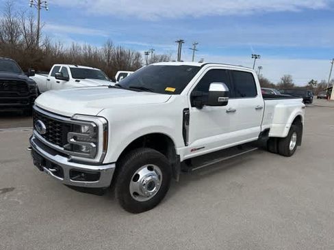 Used 2024 Ford F350 King Ranch w/ Chrome Package image 2