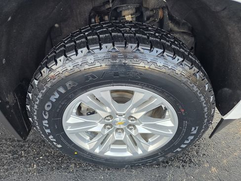 Used 2021 Chevrolet Colorado LT w/ Fleet Safety Package image 14