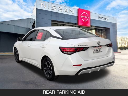 Used 2025 Nissan Sentra SV image 7