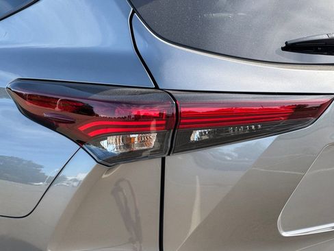 Certified 2026 Toyota Highlander XSE AWD/4WD image 51