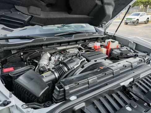 Used 2023 Chevrolet Silverado 3500 High Country w/ LPO, Hitch Package image 31