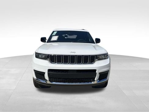 Used 2024 Jeep Grand Cherokee L Laredo w/ Luxury Tech Group I image 8