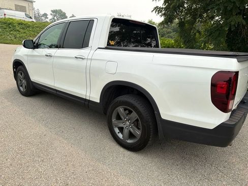 Used 2022 Honda Ridgeline RTL-E image 3