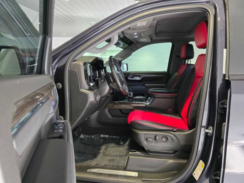 Used 2022 Chevrolet Silverado 1500 RST image 21