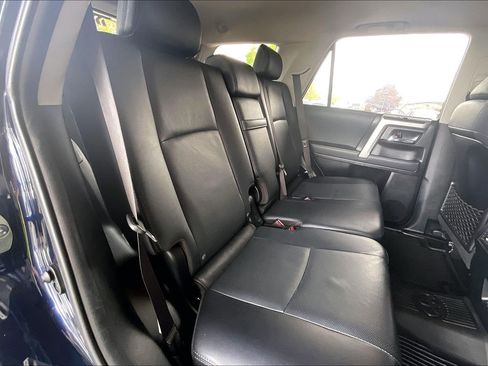 Used 2022 Toyota 4Runner Limited AWD/4WD image 22