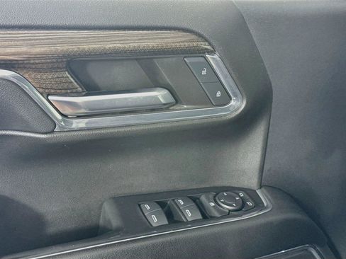 Used 2024 Chevrolet Silverado 1500 LT AWD/4WD image 12
