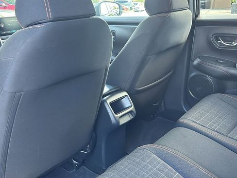 Used 2023 Honda HR-V Sport image 31