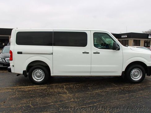 Used 2017 Nissan NV 3500 S w/ Power Package image 33