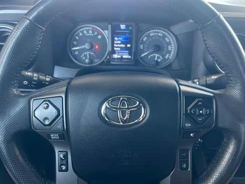 Certified 2023 Toyota Tacoma TRD Off-Road w/ Black Out Package (TMS) AWD/4WD image 19