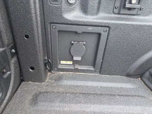 Certified 2023 Ford F150 Platinum w/ Equipment Group 701A High image 14