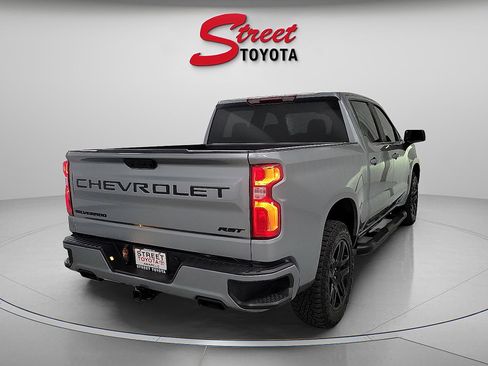 Used 2023 Chevrolet Silverado 1500 RST image 4