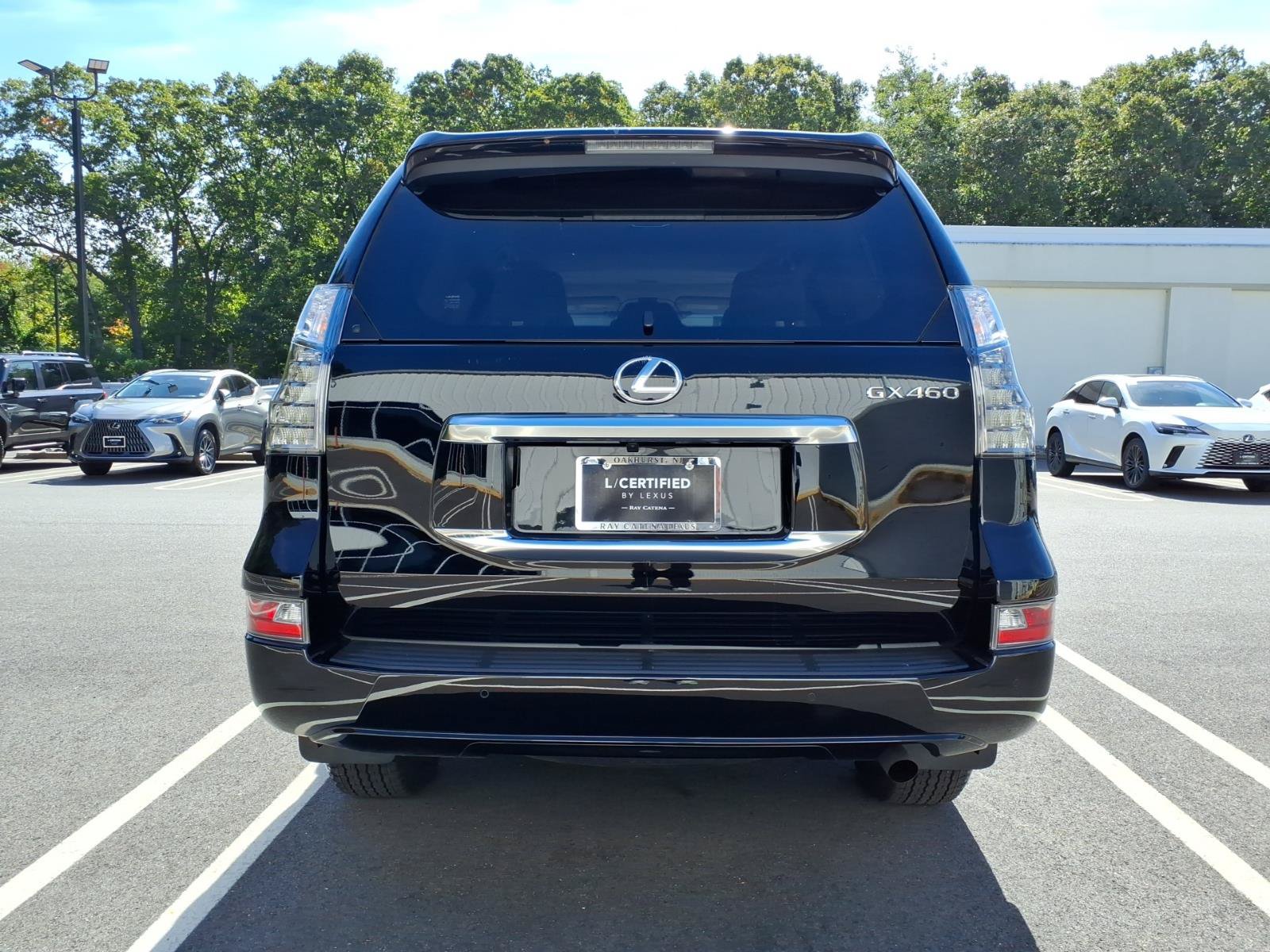 Certified 2023 Lexus GX 460 Premium w/ Premium Package AWD/4WD image 23
