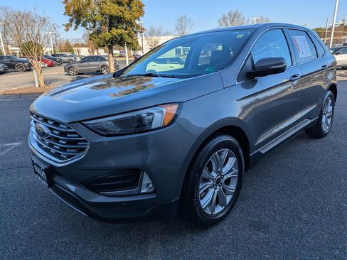 Used 2024 Ford Edge Titanium image 4