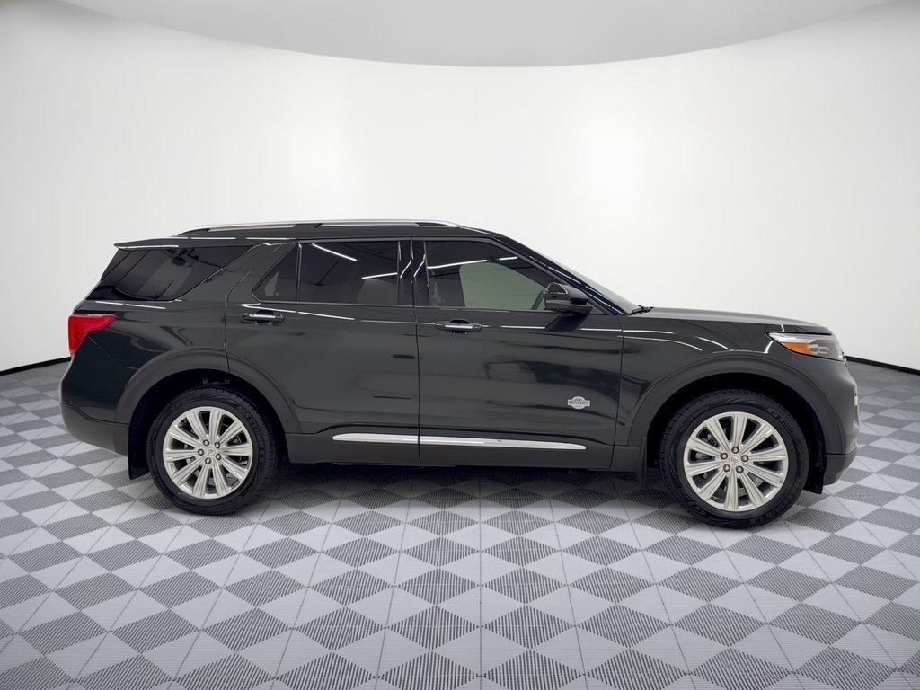 Used 2022 Ford Explorer King Ranch w/ Class IV Trailer Tow Package AWD/4WD image 8