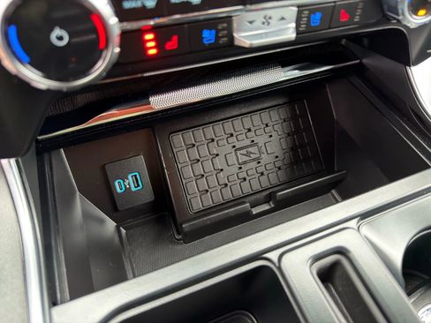 Used 2023 Ford F150 Platinum w/ Equipment Group 701A High image 28