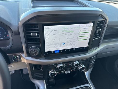 Used 2025 Ford F150 Lightning XLT AWD/4WD image 18