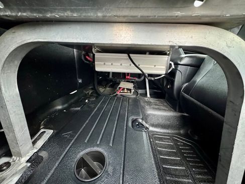 Used 2019 Ford Ranger XL w/ Equipment Group 101A Mid image 11