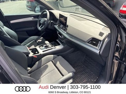 Used 2024 Audi Q5 e Premium Plus w/ Premium Plus Package AWD/4WD image 17