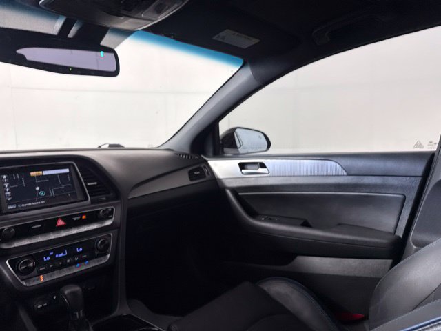 Used 2019 Hyundai Sonata Limited FWD image 32