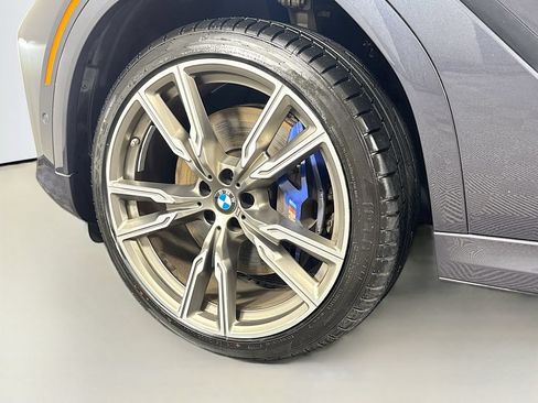 Used 2021 BMW X6 M50i w/ Executive Package AWD/4WD image 40