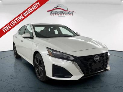Used 2023 Nissan Altima 2.5 SL