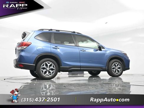 Used 2019 Subaru Forester Premium w/ All-Weather Package AWD/4WD image 26