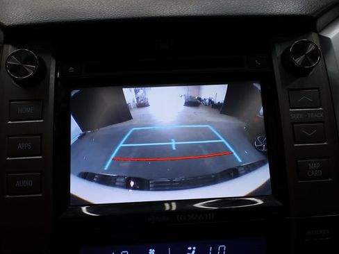 Used 2017 Toyota Tundra Platinum image 25