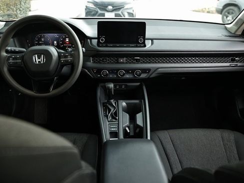 Used 2023 Honda Accord EX image 26