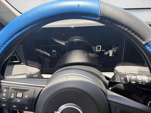 Used 2025 Nissan Kicks SV FWD image 10
