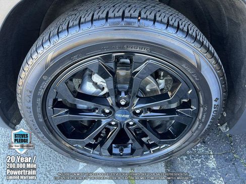 Certified 2020 GMC Terrain SLE w/ Driver Convenience Package image 35