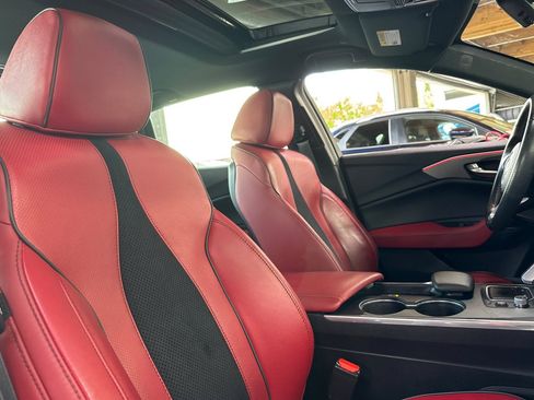 Used 2021 Acura TLX w/ A-SPEC Pkg image 32