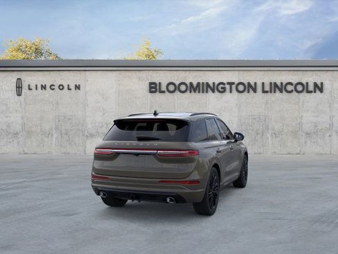 New 2025 Lincoln Corsair Reserve w/ Equipment Group 202A image 8