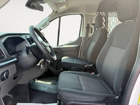 Used 2025 Ford Transit 250 Low Roof w/ Exterior Upgrade Package RWD image 9