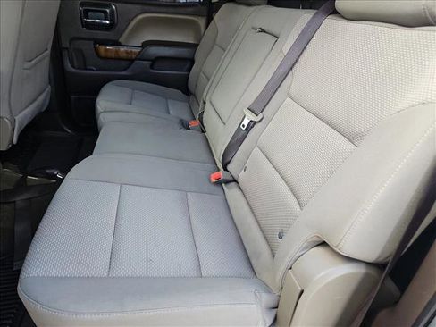 Used 2017 GMC Sierra 1500 SLE w/ SLE Value Package image 19