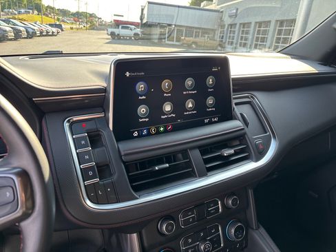 Used 2021 Chevrolet Tahoe RST AWD/4WD image 21