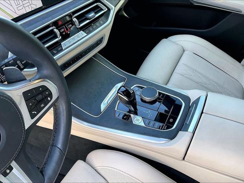 Used 2023 BMW X5 sDrive40i w/ M Sport Package RWD image 15